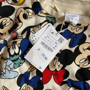 ZARA KIDS X DISNEY NWT MICKEY AND FRIENDS SWEATSHRIT